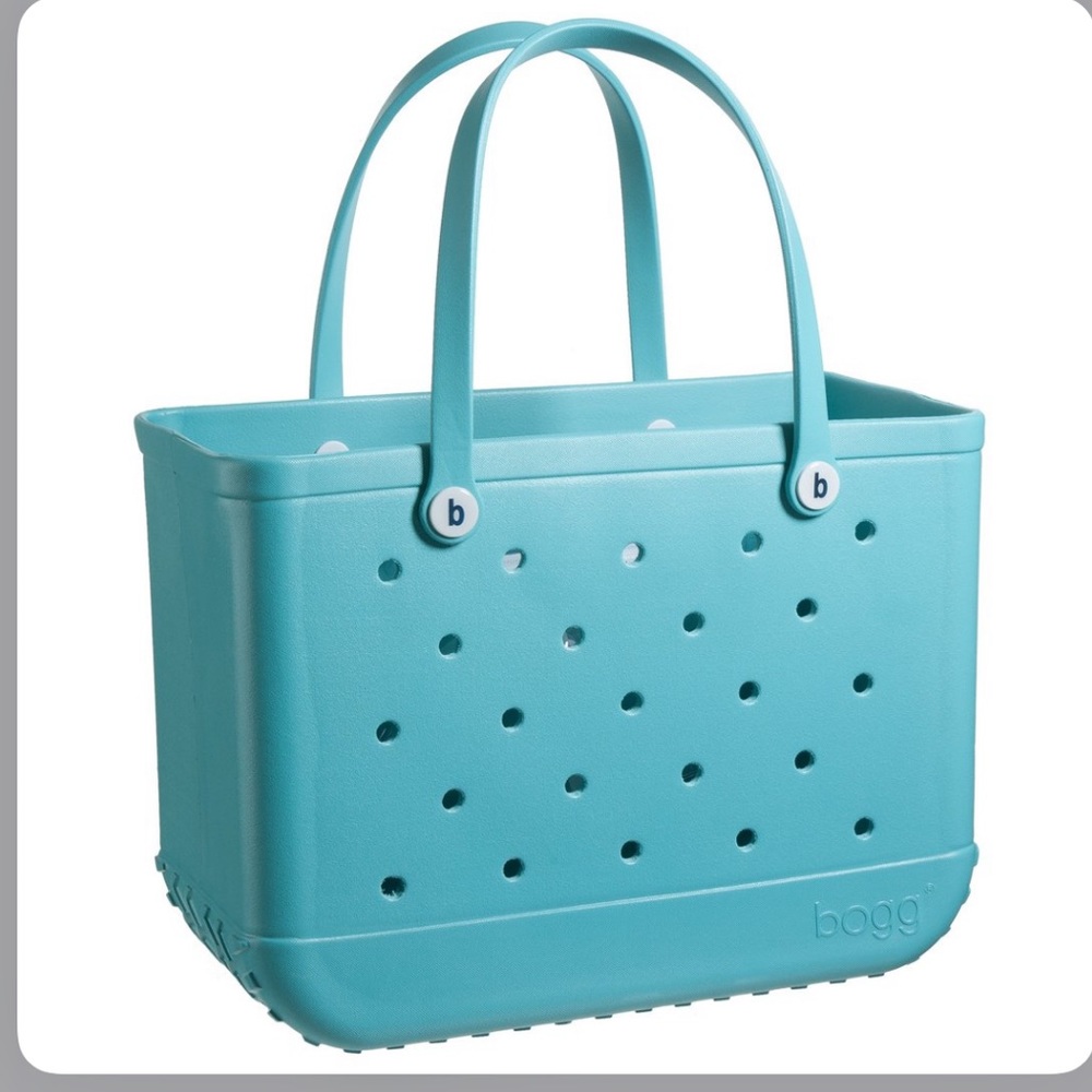 NWT! Large TURQUOISE AND CAICOS Bogg bag!